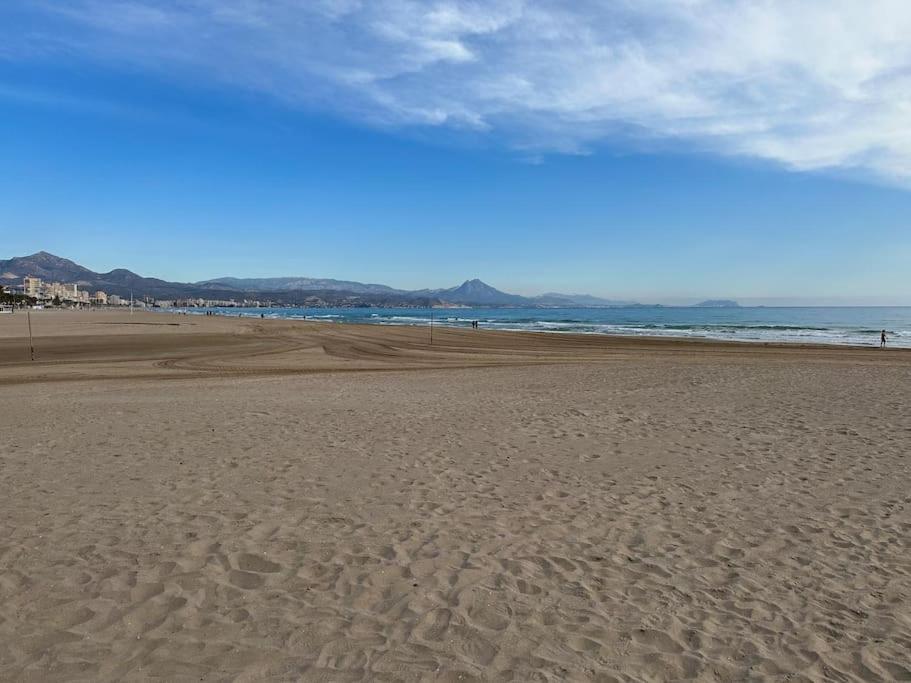 Longbeach Smart Muchavista อาลิกันเต ภายนอก รูปภาพ