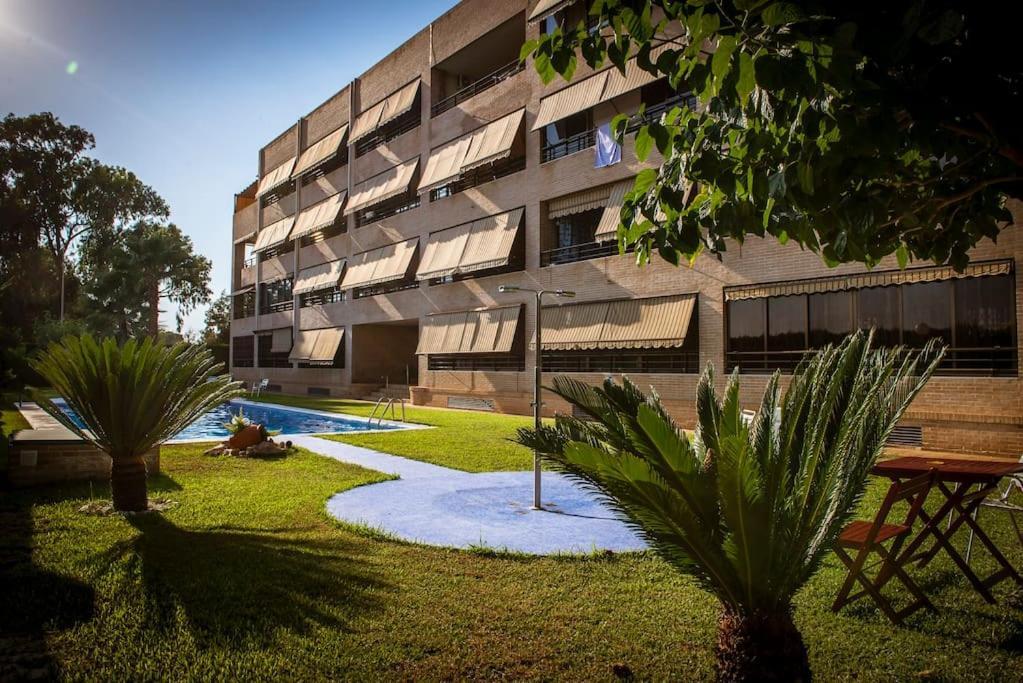 Longbeach Smart Muchavista อาลิกันเต ภายนอก รูปภาพ